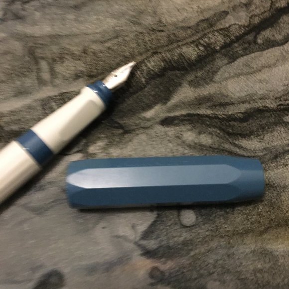 NWT Luxury Japanese OOP Ink and German Pen - Picture 13 of 16